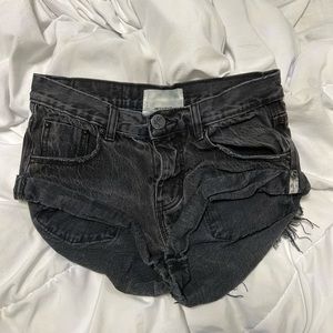 One teaspoon shorts